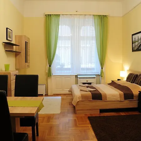 Green Apple Apartman Appartement Budapest